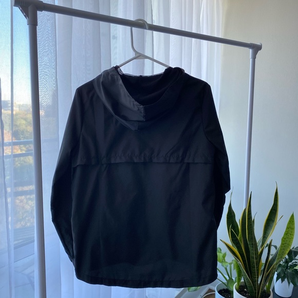 PUMA ZIP UP WINDBREAKER - Picture 4 of 4